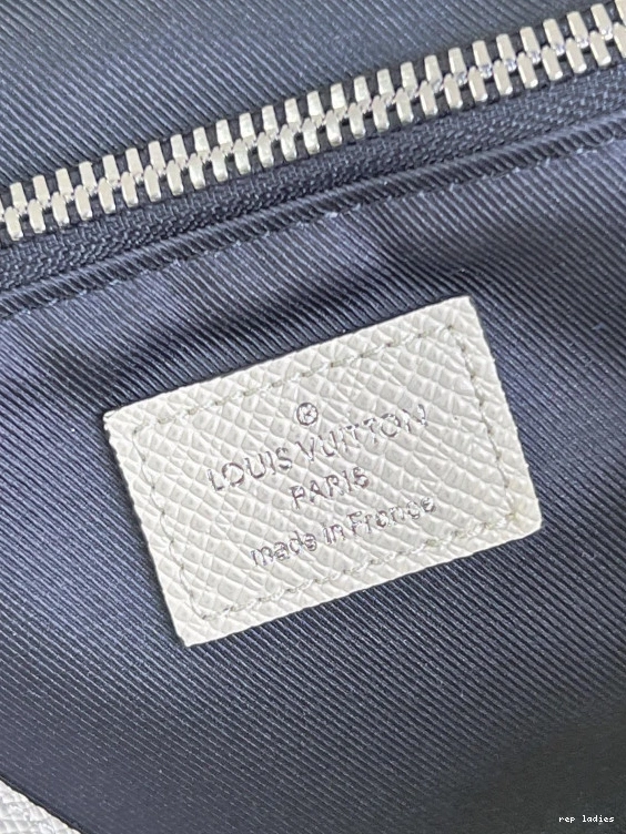 Cheap MESSENGER LOUIS FLAP NEW VUITTON 0801